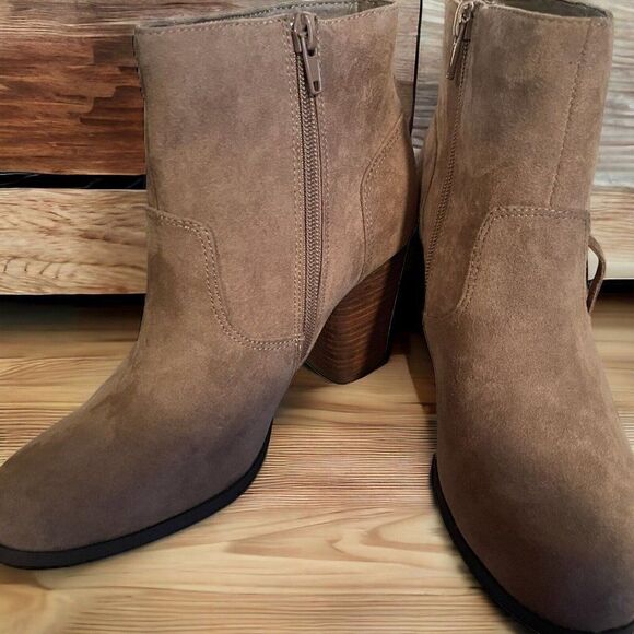 NEW WOMENS MADDEN GIRL DESCENT TAUPE ANKLE BOOTS WITH FRINGE 6.5 - Picture 5 of 9